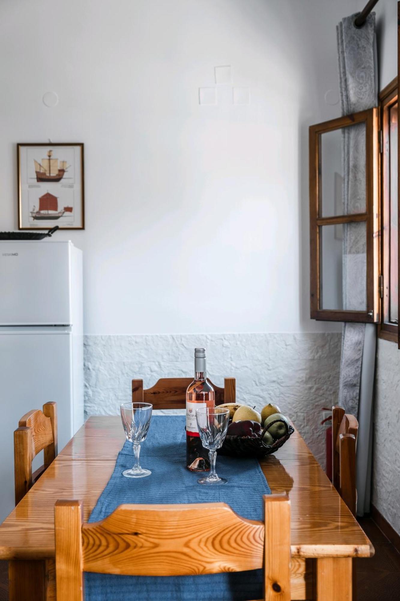 Perla Di Mare Apartment Symi Exterior photo